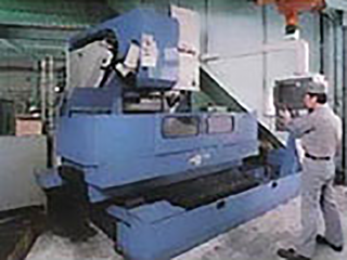 立型マシニングセンター MT-V550